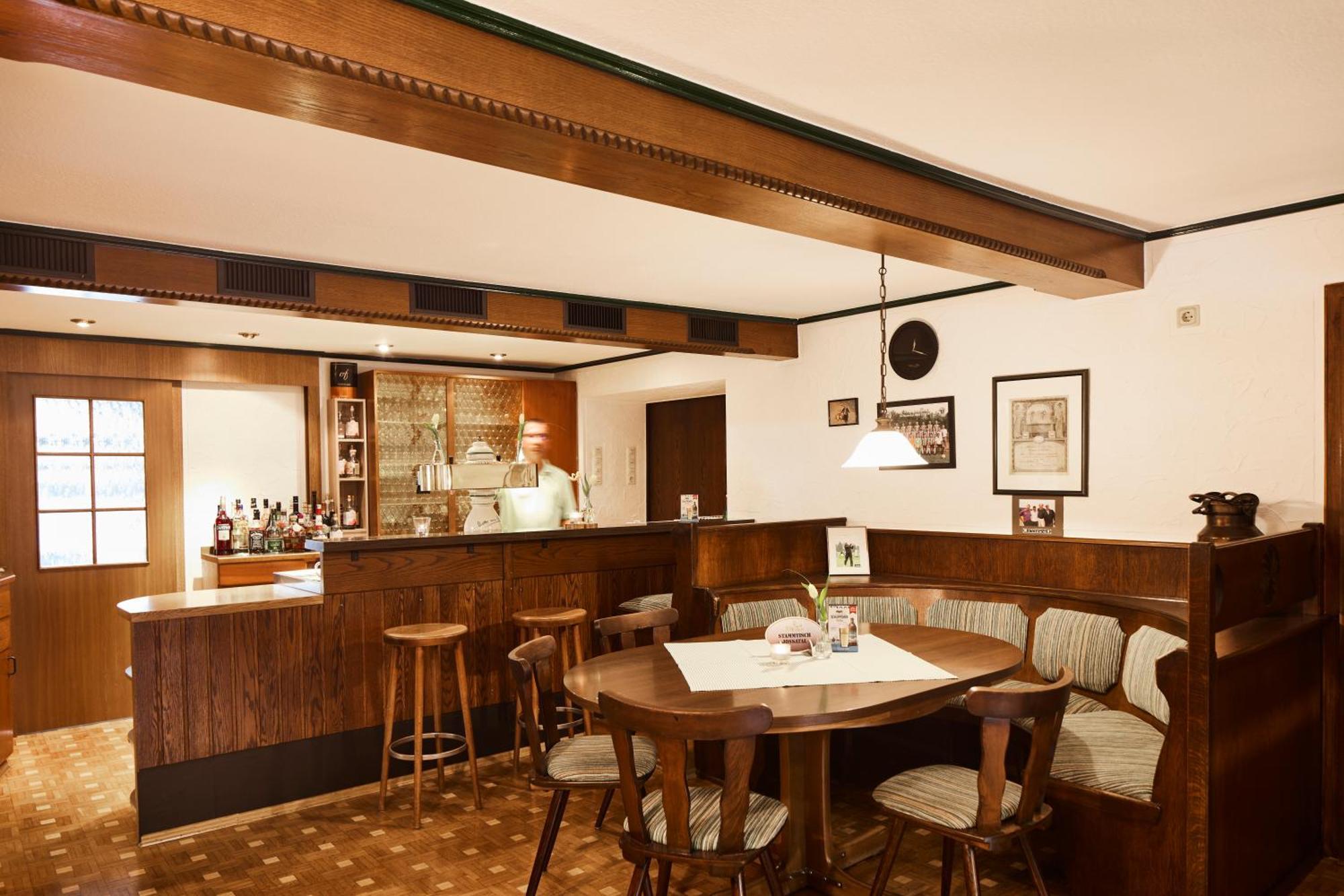 Landgasthof & Hotel Jossatal Breitenbach am Herzberg Bagian luar foto