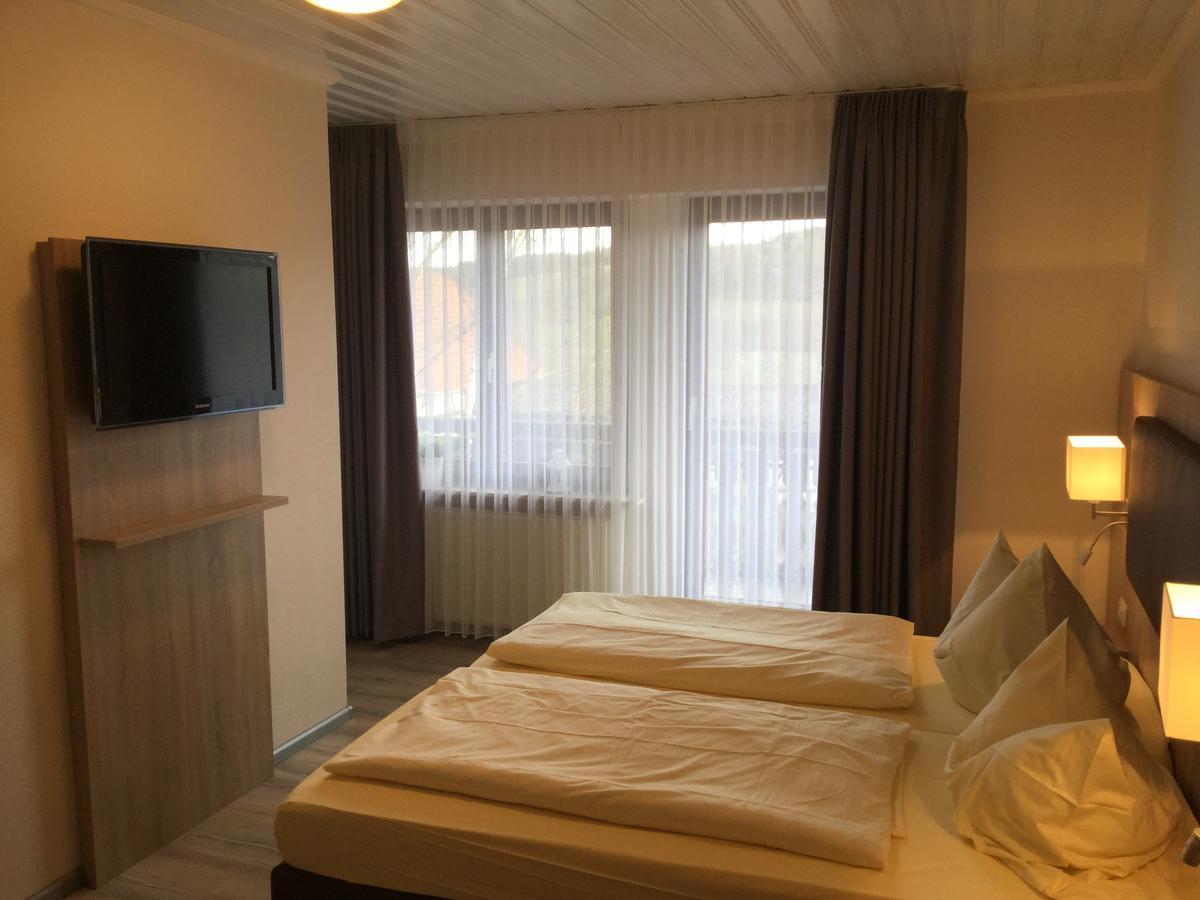 Landgasthof & Hotel Jossatal Breitenbach am Herzberg Bagian luar foto